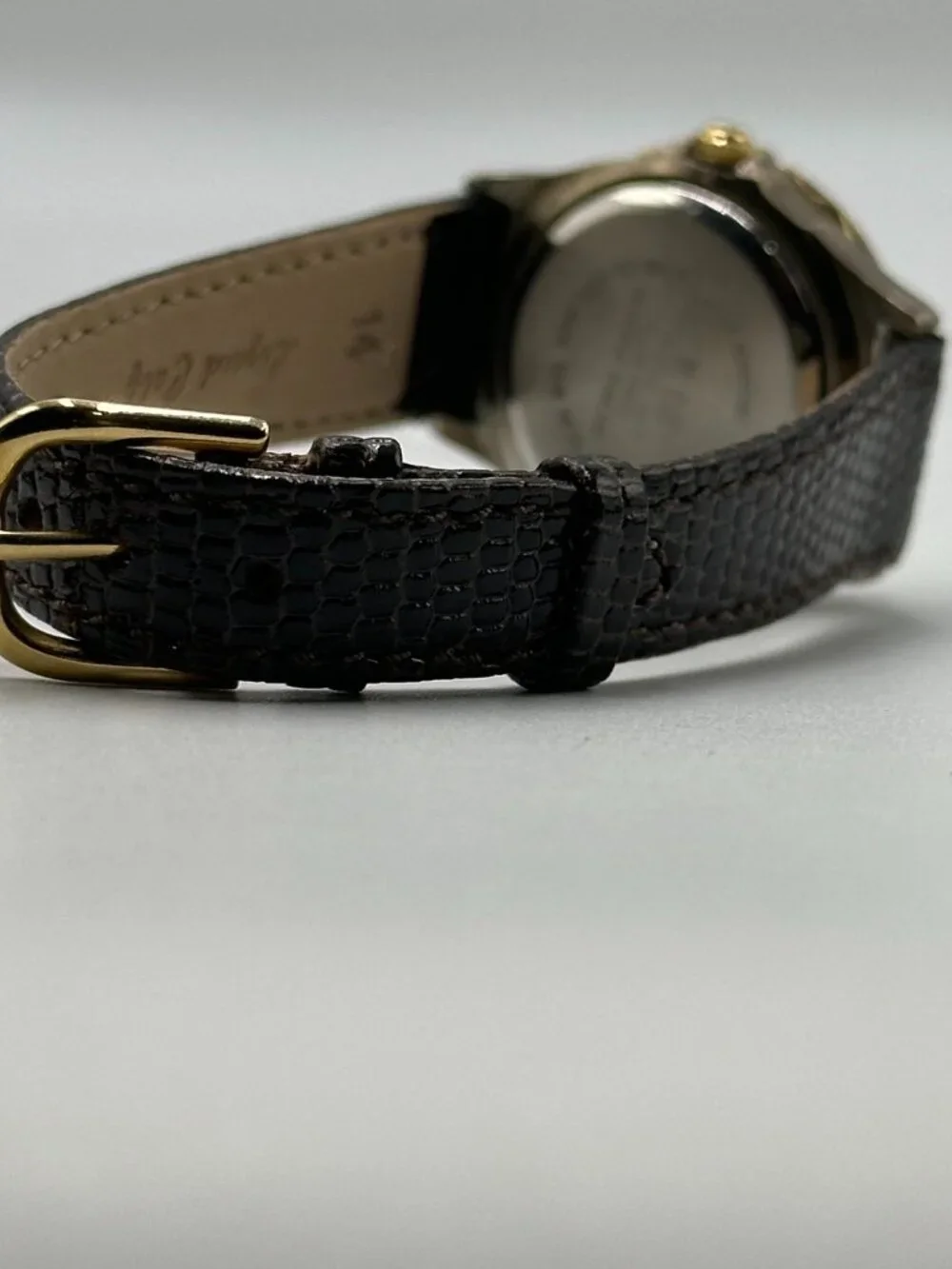 3/$30 Vintage Bill Blass Watch Women Silver Tone Gold Dial Leather Band 7.5